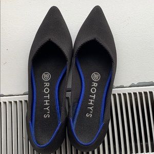Brand new black Rothys points size 6.5